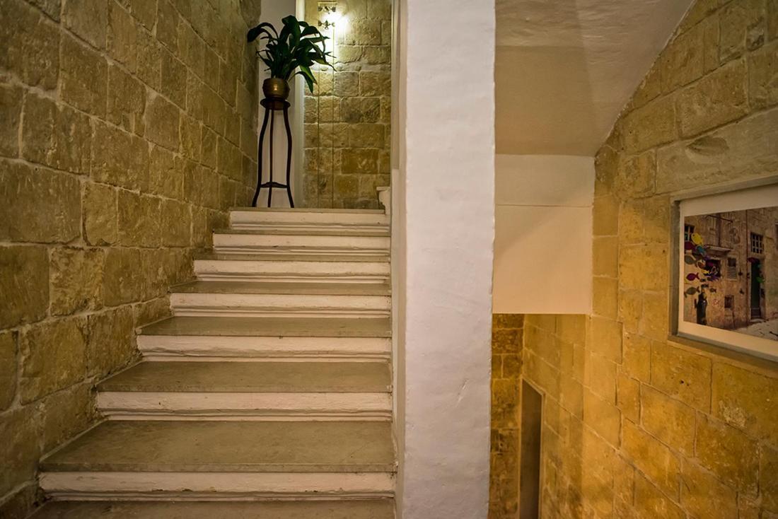 No 68 In Valletta Exterior photo